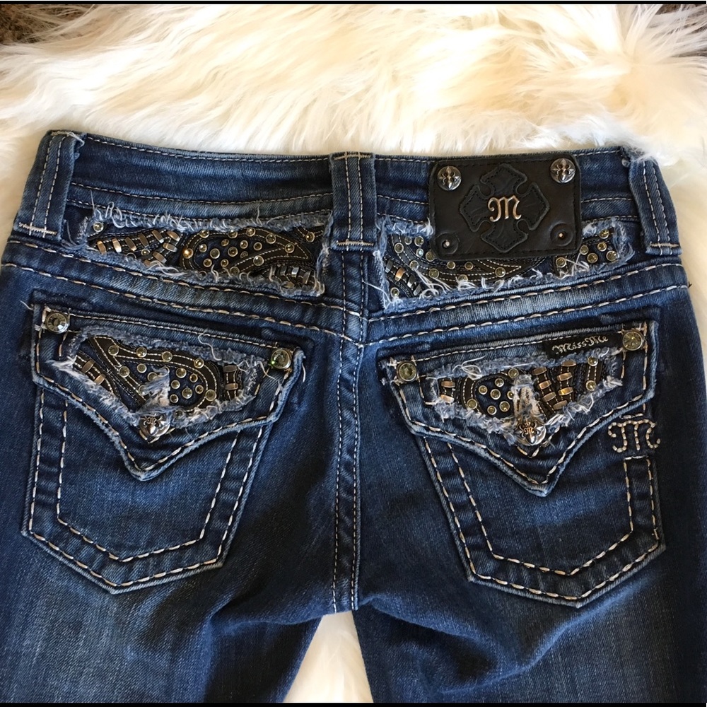 Miss Me Jeans Skinny Buckle Jeans 25” Bling